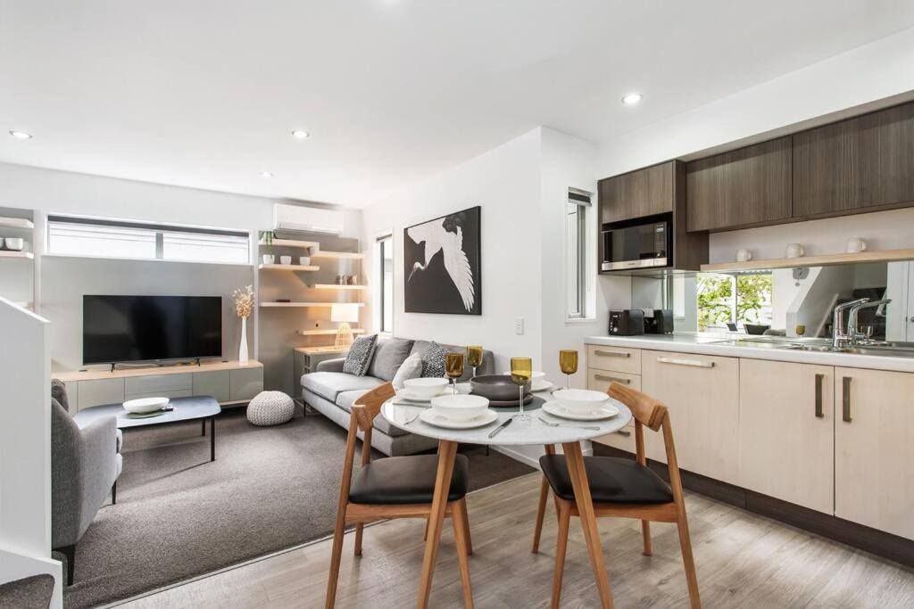 Ferienwohnung Convenient Urban Townhouse 2 Carparks Available Christchurch Exterior foto