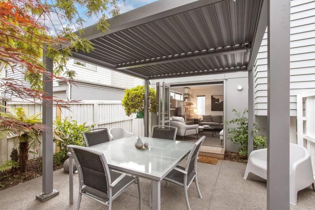 Ferienwohnung Convenient Urban Townhouse 2 Carparks Available Christchurch Exterior foto